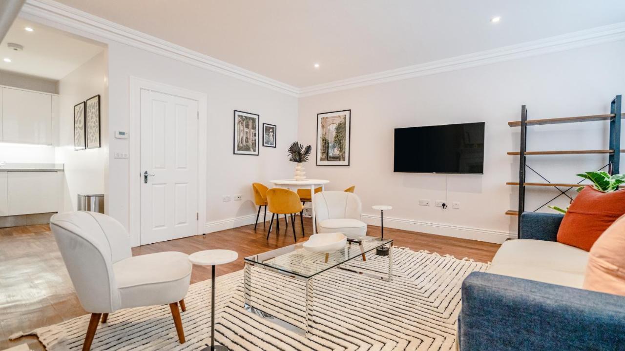 Be London - The Soho Residences Bagian luar foto
